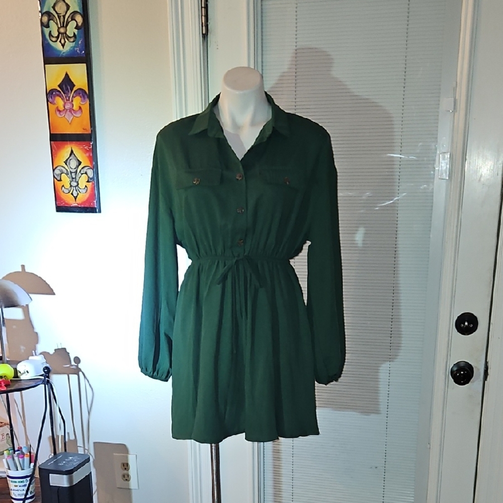 SHEIN Forest Green Garment